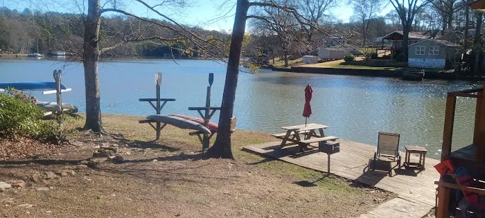 Boat House Picture 9