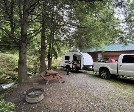 Creekside Mountain Camping