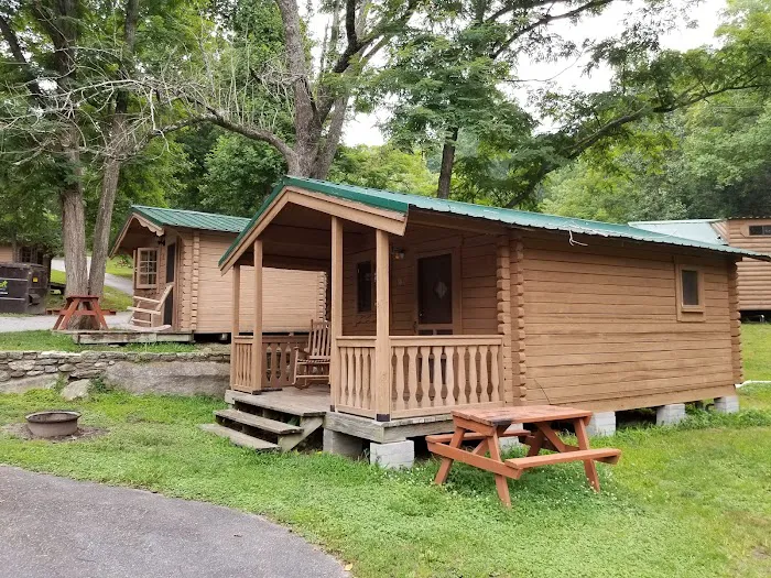 Creekside Mountain Camping Picture 2