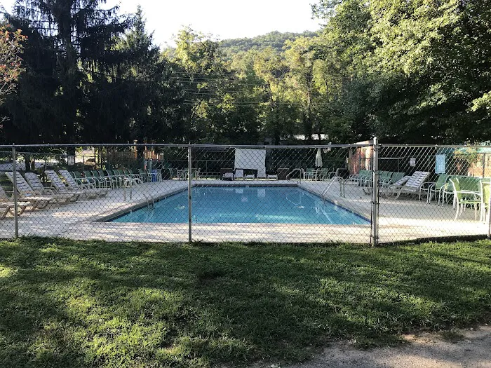 Asheville East KOA Holiday Picture 8