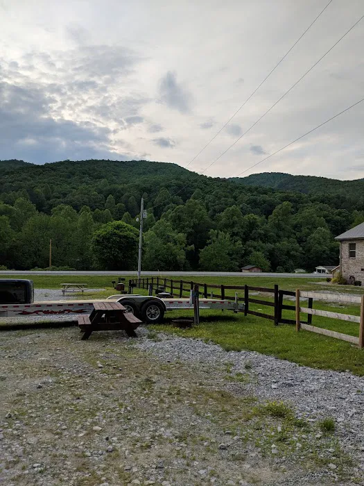 Harlan Co. Campground & Cabins Picture 1