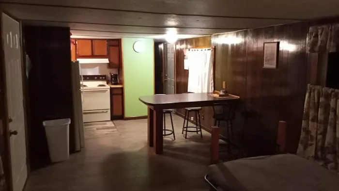 Ceder park rentals Picture 9
