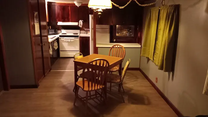Ceder park rentals Picture 4