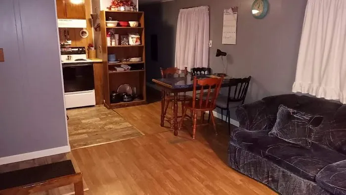 Ceder park rentals Picture 10