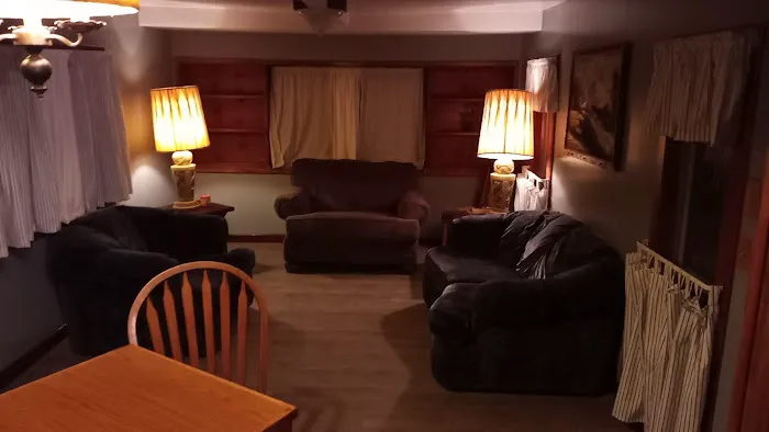 Ceder park rentals Picture 3