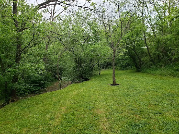 Out on the Creek Campground Picture 1