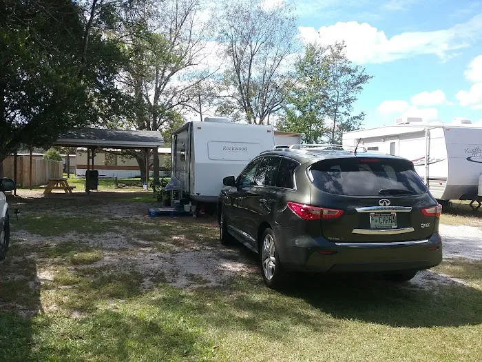 Rosepark Village Campsites Picture 10