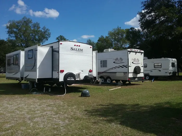 Rosepark Village Campsites Picture 6