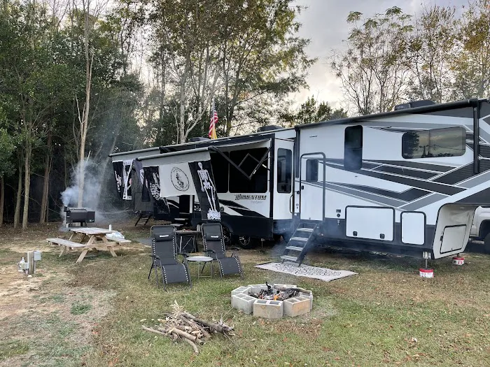 Rosepark Village Campsites Picture 5