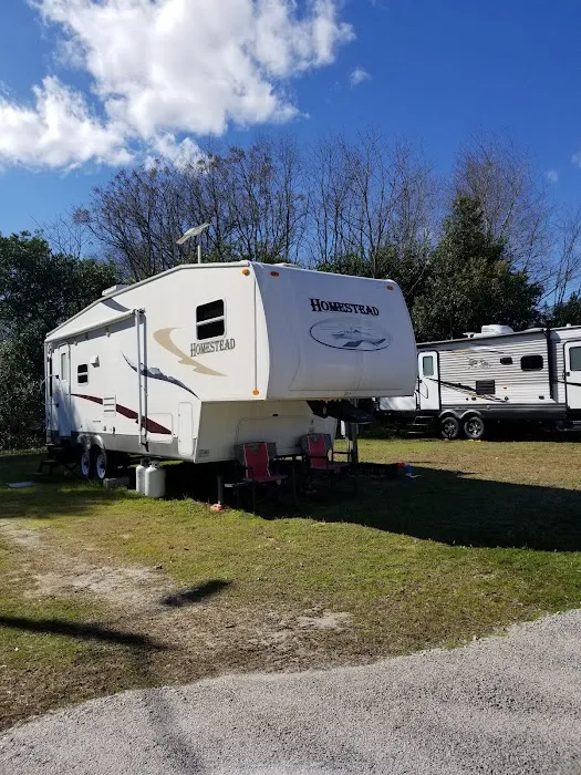 Rosepark Village Campsites Picture 2