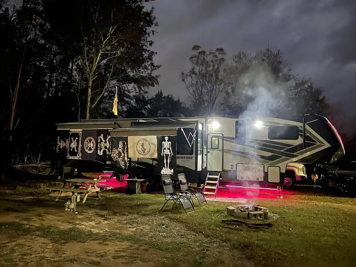 Rosepark Village Campsites Picture 4