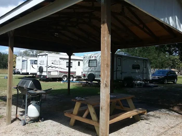 Rosepark Village Campsites Picture 1