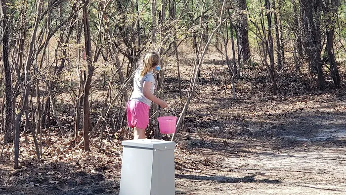 Fluffy's Family Campground Picture 3