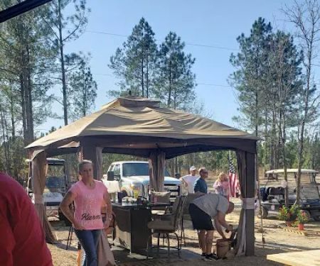 Fluffy's Family Campground