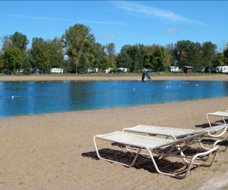 Holiday Shores RV Resort