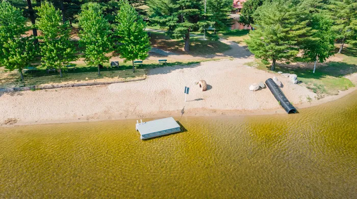 Pines cabin Picture 6