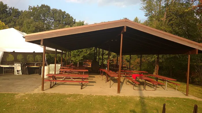 Hasler Lake Campground (private) Picture 4