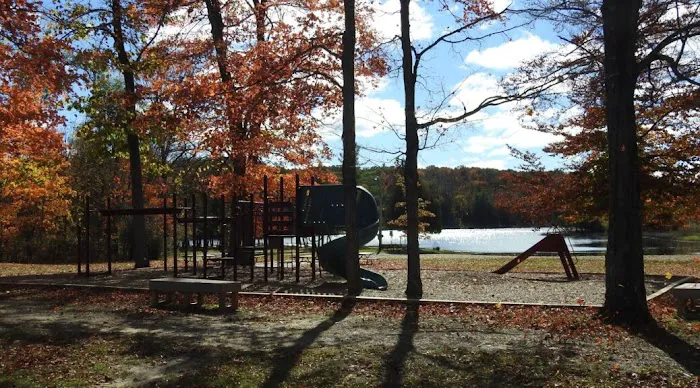 Horseshoe Lake Campground Picture 7