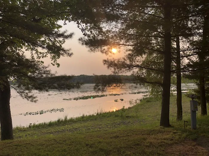 Oak Shores Resort Campground Picture 8