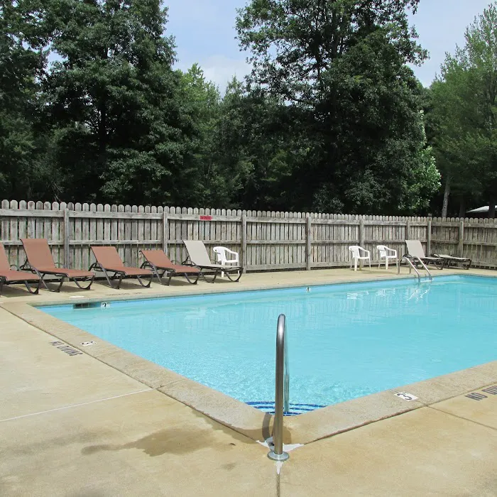 Oak Shores Resort Campground Picture 2