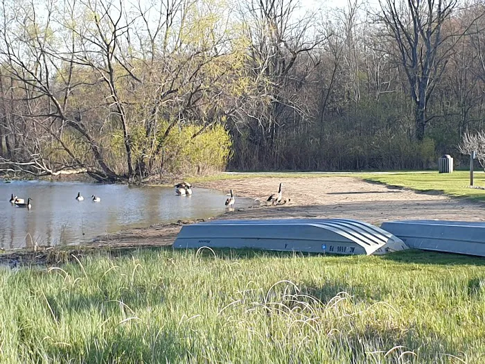 Cade Lake County Park & Campground Picture 6