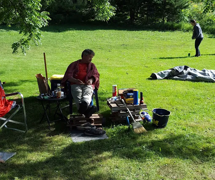 Rivergate Family Campground Picture 9