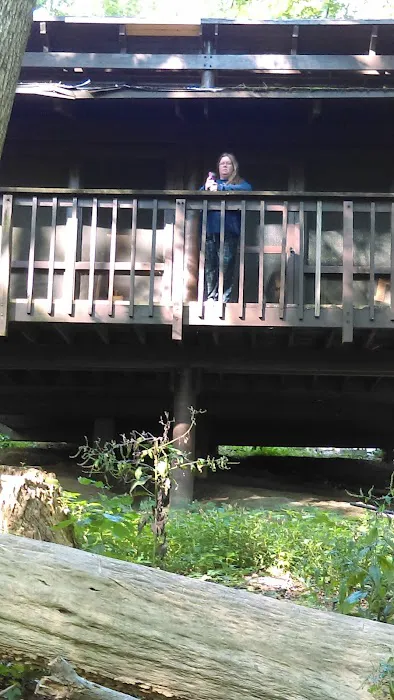 Chain O' Lakes Cabins Picture 4