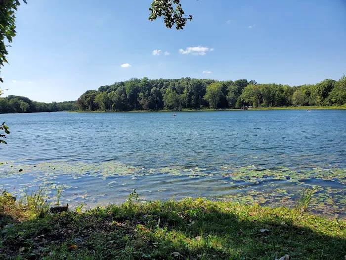 Chain O’ Lakes Campground Picture 4