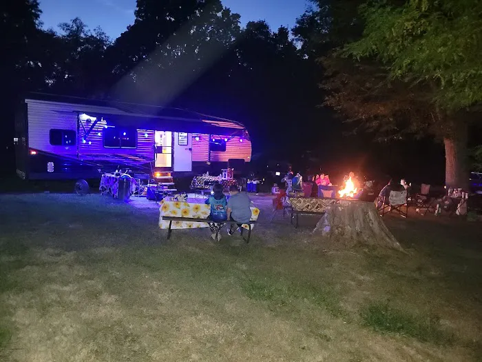 Forest Ridge Family Campground Picture 7