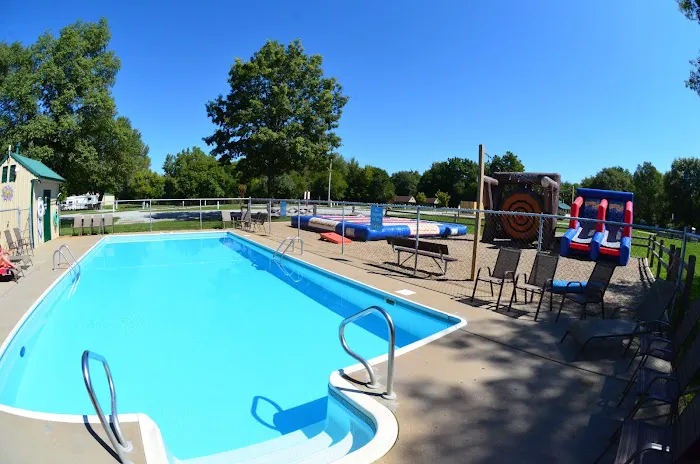 Yogi Bear's Jellystone Park Picture 10