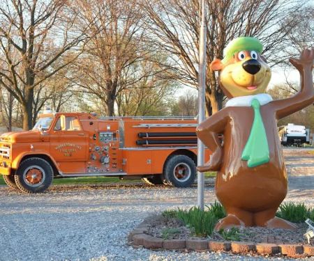 Yogi Bear's Jellystone Park