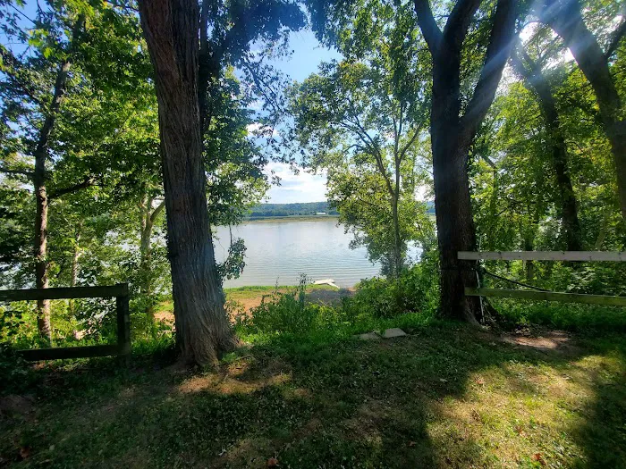 Treasure Cove Campground Picture 9