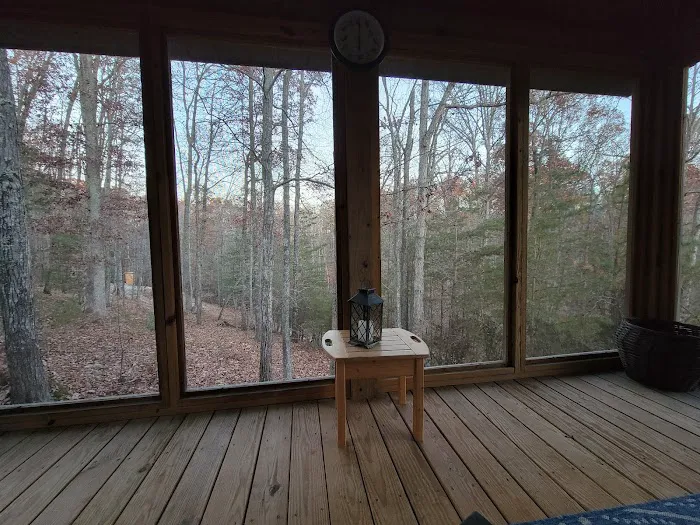 The Aviary Cabin Picture 3