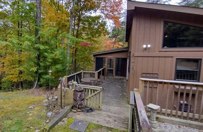 The Aviary Cabin Picture 1
