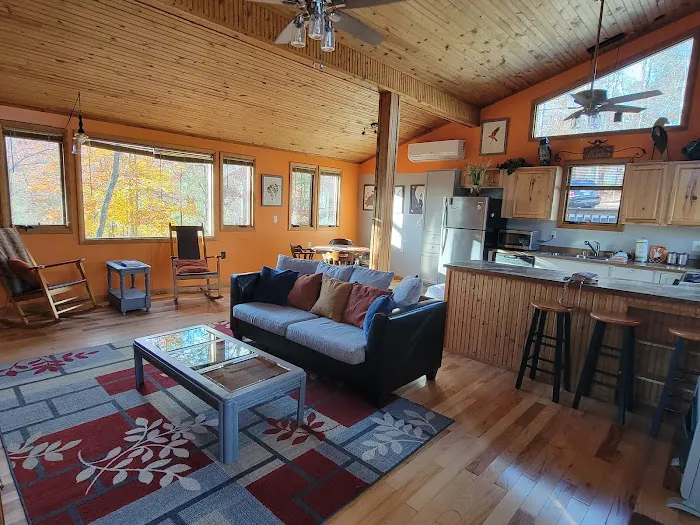 The Aviary Cabin Picture 5