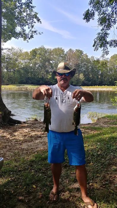 Riverview Campground Picture 8