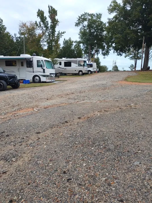 Whispering Pines Campground Picture 9