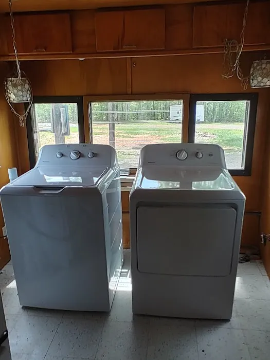 Whispering Pines Campground Picture 4