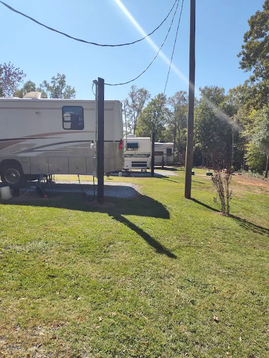 Whispering Pines Campground Picture 5