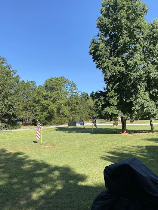 All Seasons Family Campground Picture 7