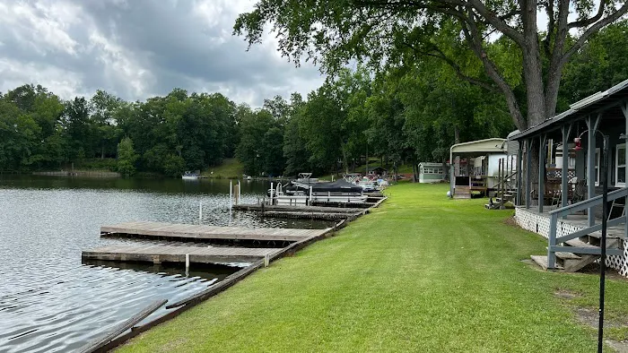 T-Roy's Landing Picture 2