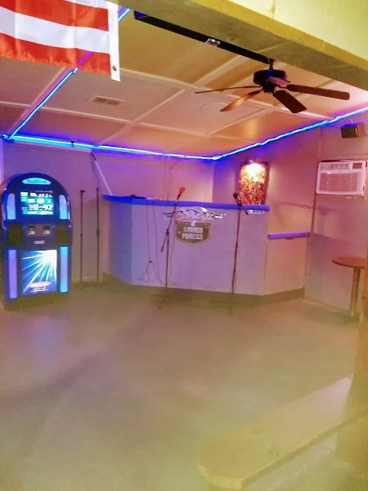 Lake View Camping & Game Room (Bar) Picture 5