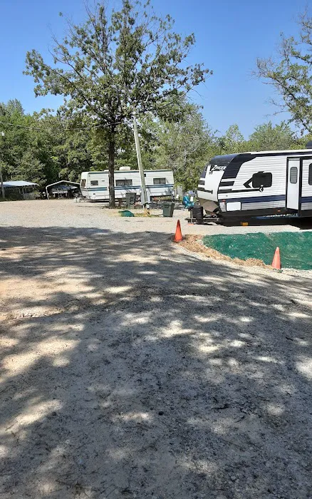 MONTANA AVENUE LAKESIDE CAMPGROUND LLC Picture 8