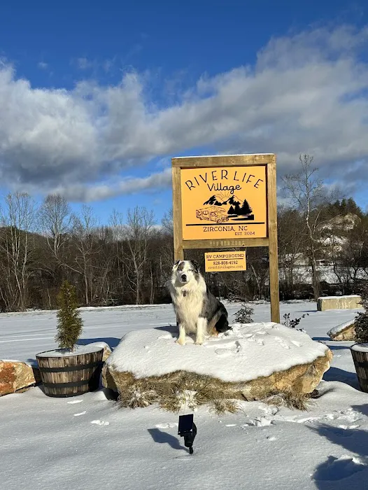 River Life Village Picture 7