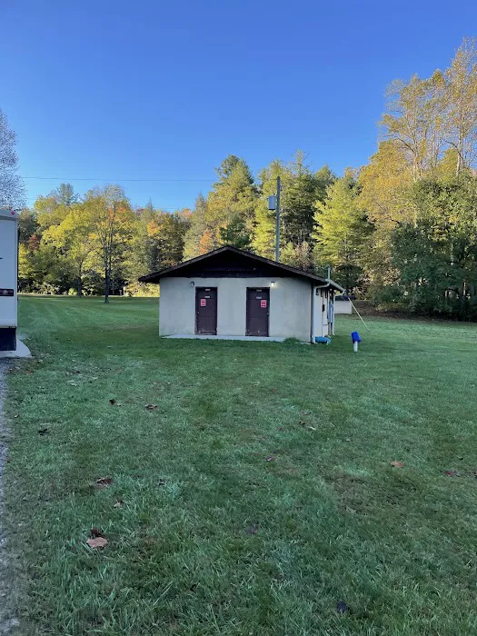 Rock Creek Campground Picture 8