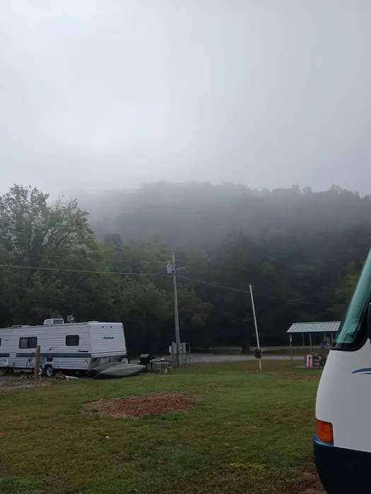 Creekside by the Lake Campground Picture 9