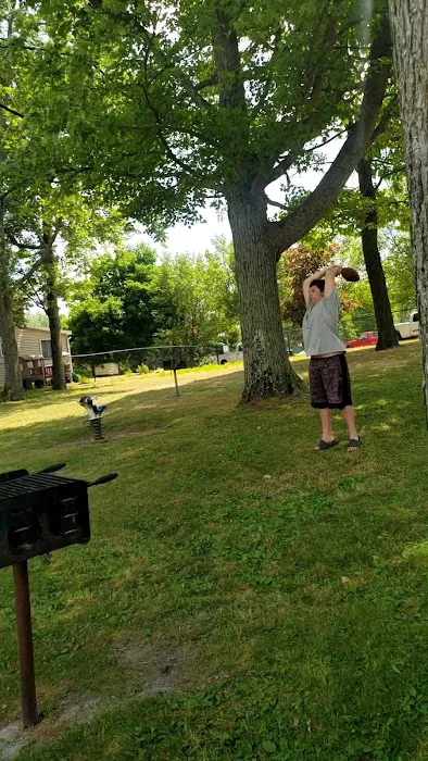 Otter Lake Village Campground Picture 5