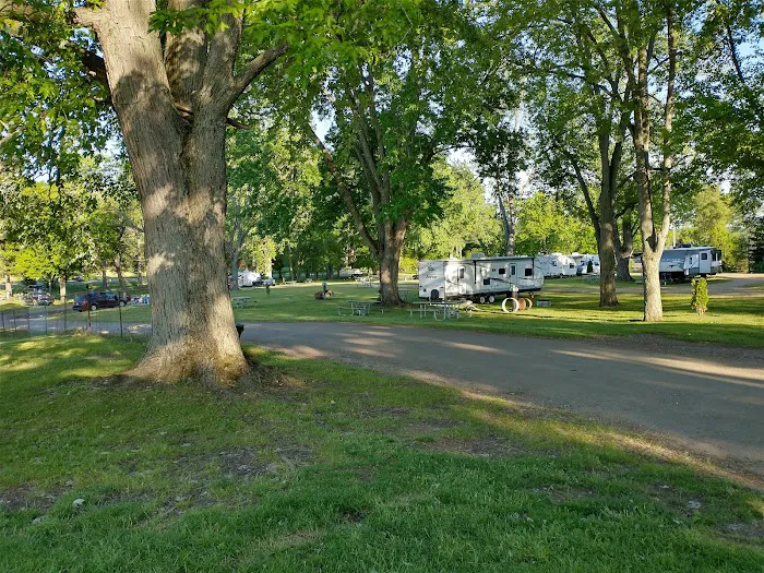 Pleasant Lake Campground Picture 5