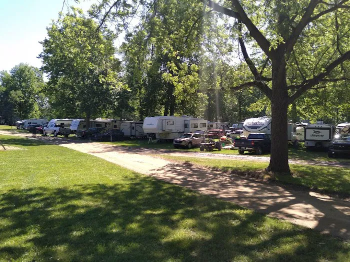 Welcome Woods Campground Picture 2