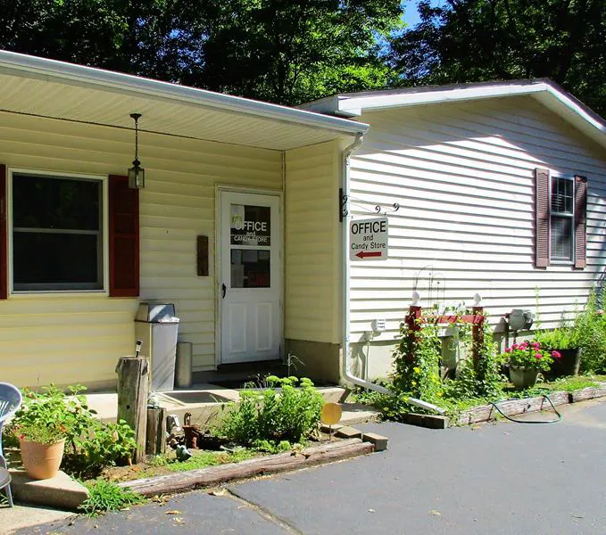 Parkside Campground Picture 7